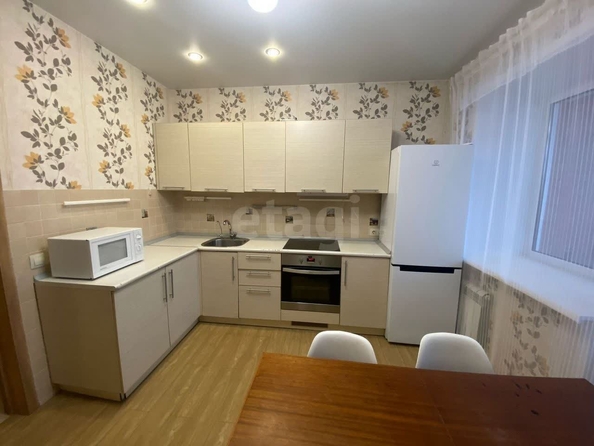 
  Сдается 3-комн. квартира, 75 м², Каменская ул, д. 56/2
. Фото 17.