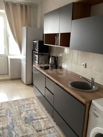 
  Сдается 1-комн. квартира, 38 м², Орджоникидзе ул, д. 30
. Фото 1.