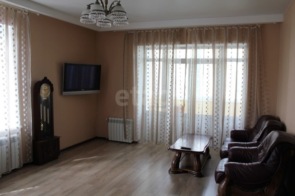 
  Сдается 3-комн. квартира, 110 м², Максима Горького ул, д. 85
. Фото 1.