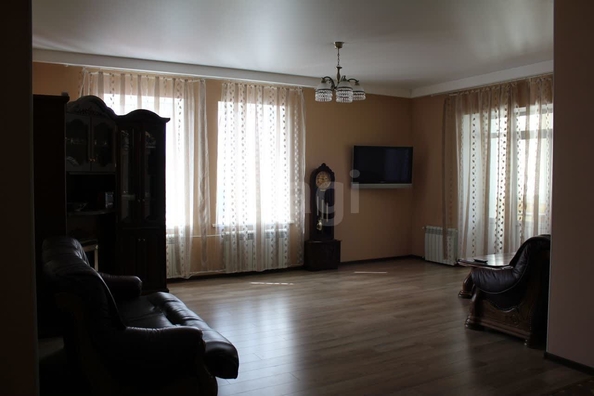 
  Сдается 3-комн. квартира, 110 м², Максима Горького ул, д. 85
. Фото 2.