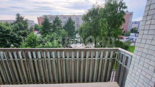 
  Продается 1-комн. квартира, 29.1 м², Красный пр-кт, д. 98
. Фото 8.