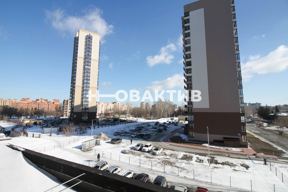 
  Продается 1-комн. квартира, 41.5 м², Молодежи б-р, д. 15
. Фото 19.