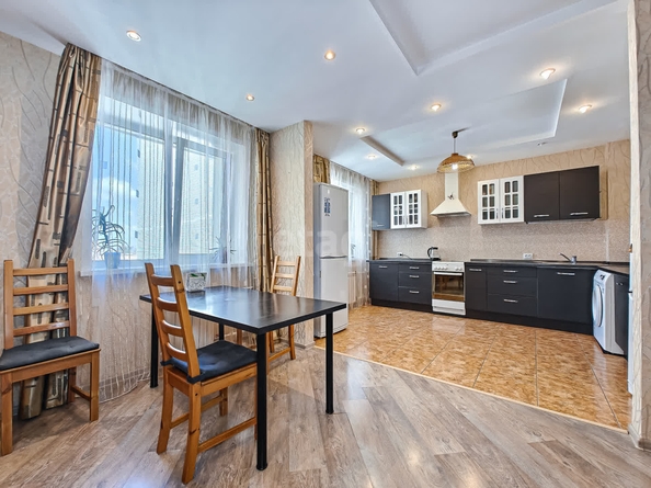 
  Продается 4-комн. квартира, 128 м², Бориса Богаткова ул, д. 65
. Фото 7.
