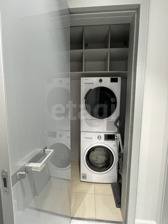 
  Сдается 3-комн. квартира, 110 м², Державина ул, д. 77
. Фото 8.