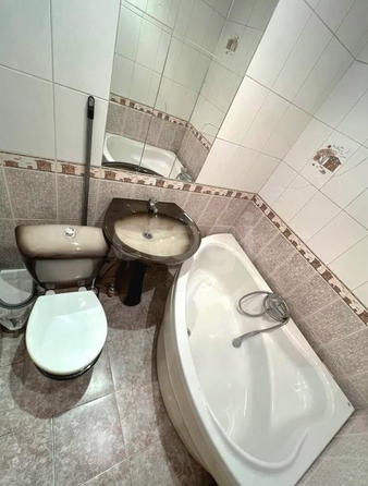 
  Продается 2-комн. квартира, 42.4 м², Серафимовича ул, д. 1/2
. Фото 2.