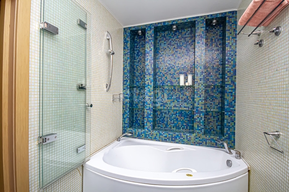 
  Сдается 2-комн. квартира, 98 м², Кирова ул, д. 108/1
. Фото 19.