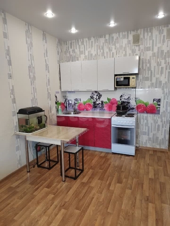 
  Сдается 1-комн. квартира, 28 м², Виктора Уса ул, д. 8
. Фото 8.