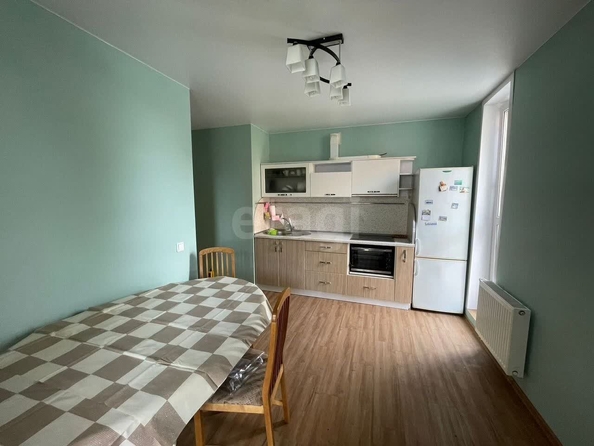 
  Сдается 2-комн. квартира, 55 м², 2-я Миргородская ул, д. 5
. Фото 3.