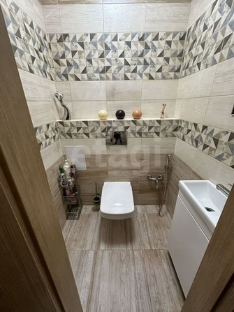 
  Продается 2-комн. квартира, 76 м², Татьяны Снежиной ул, д. 49
. Фото 17.