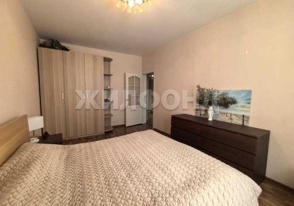 
  Продается 1-комн. квартира, 41.6 м², Пархоменко ул, д. 27
. Фото 3.