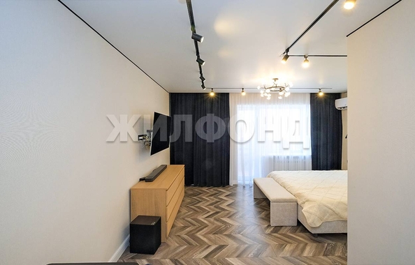 
  Продается 2-комн. квартира, 83.6 м², Гоголя ул, д. 32/1
. Фото 10.