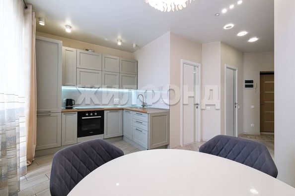 
  Продается 2-комн. квартира, 62.3 м², Шевченко ул, д. 11
. Фото 3.