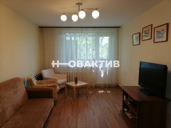 
  Продается 3-комн. квартира, 58.4 м², Зорге ул, д. 249
. Фото 7.