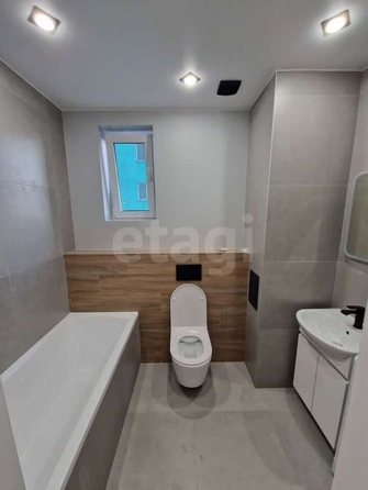 
  Продается 1-комн. квартира, 32 м², Есенина ул, д. 12/1
. Фото 4.