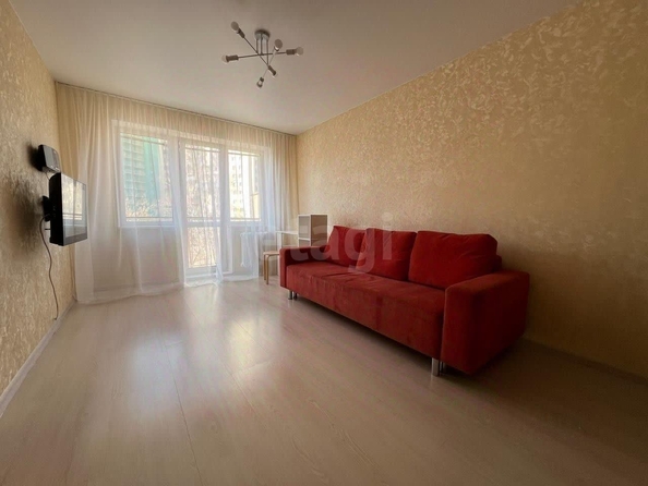 
  Сдается 2-комн. квартира, 43 м², Есенина ул, д. 33
. Фото 4.