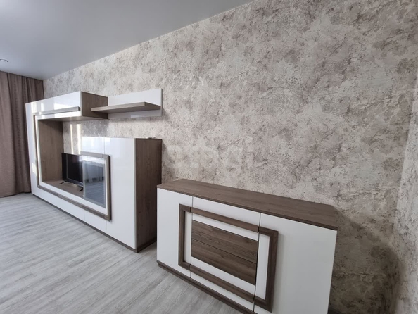
  Сдается 3-комн. квартира, 76.8 м², Семьи Шамшиных ул, д. 77
. Фото 26.
