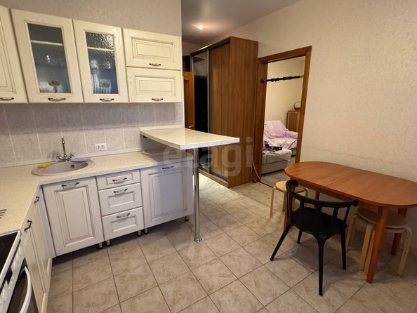 
  Продается 1-комн. квартира, 29.9 м², Одоевского ул, д. 1/1
. Фото 4.