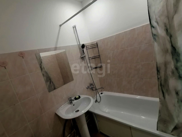 
  Сдается 1-комн. квартира, 32 м², Тюленина ул, д. 26/2
. Фото 9.