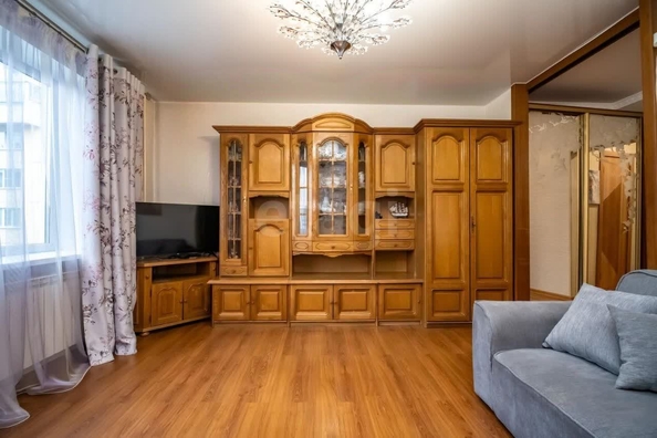 
  Продается 3-комн. квартира, 75 м², Выставочная ул, д. 17
. Фото 1.