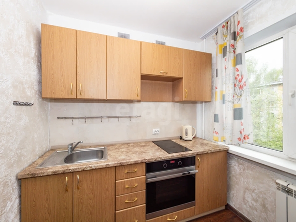 
  Продается 1-комн. квартира, 29.9 м², Бориса Богаткова ул, д. 247
. Фото 2.