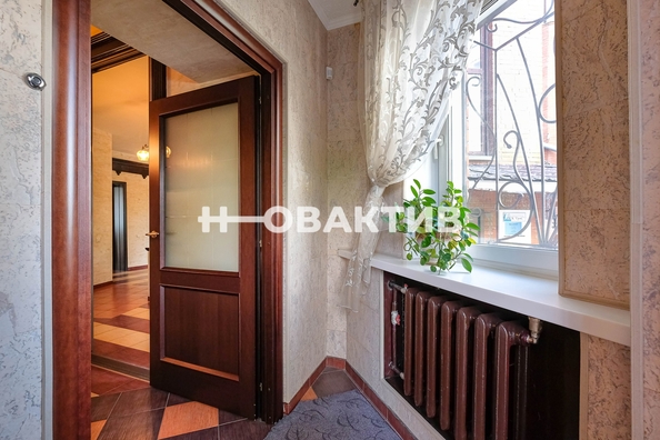 
  Продается 3-комн. квартира, 221.8 м², Красный пр-кт, д. 153А
. Фото 19.
