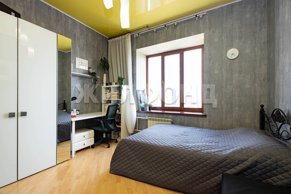 
  Продается 2-комн. квартира, 62 м², Крылова ул, д. 28/1
. Фото 13.