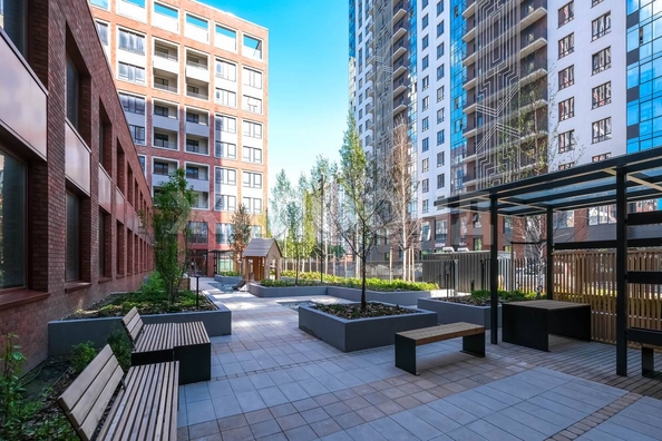 
  Продается 3-комн. квартира, 96 м², Семьи Шамшиных ул, д. 93
. Фото 2.