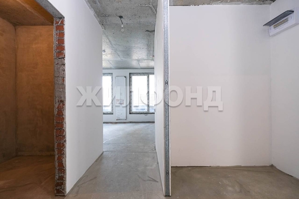 
  Продается 3-комн. квартира, 96 м², Семьи Шамшиных ул, д. 93
. Фото 16.