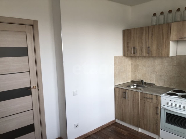 
  Сдается 1-комн. квартира, 42 м², Мясниковой ул, д. 4
. Фото 4.
