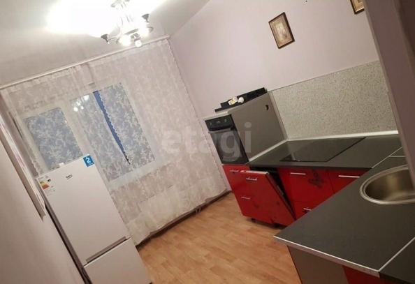 
  Сдается 1-комн. квартира, 33 м², Державина ул, д. 92/1
. Фото 2.