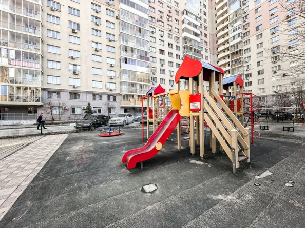 
  Продается 1-комн. квартира, 40 м², Кирова ул, д. 27/3
. Фото 26.