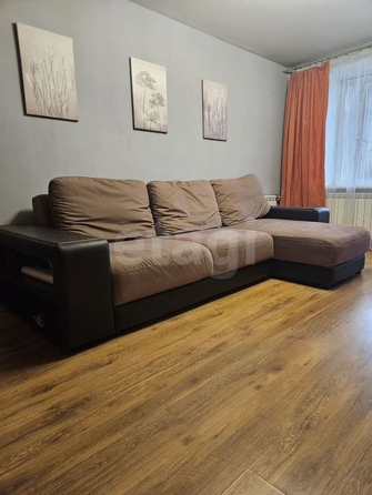 
  Продается 1-комн. квартира, 35 м², Толбухина ул, д. 21
. Фото 2.