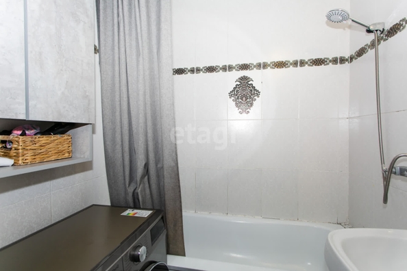 
  Продается 2-комн. квартира, 56.5 м², Петухова ул, д. 95/1
. Фото 26.