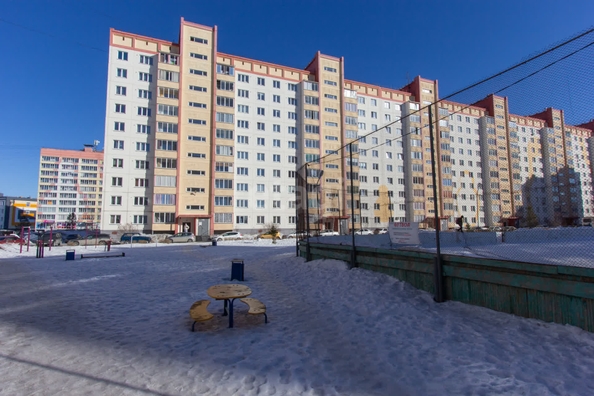 
  Продается 2-комн. квартира, 56.5 м², Петухова ул, д. 95/1
. Фото 32.