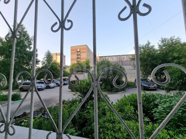 
  Сдается 1-комн. квартира, 32.5 м², Беловежская ул, д. 12
. Фото 10.