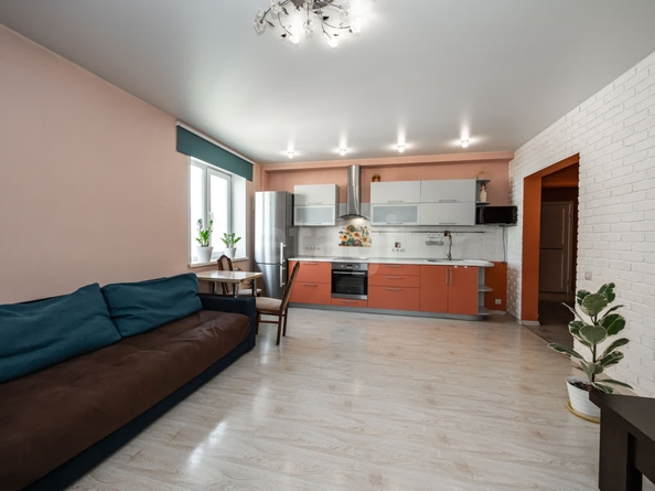 
  Сдается 3-комн. квартира, 82 м², Татьяны Снежиной ул, д. 45/2
. Фото 1.
