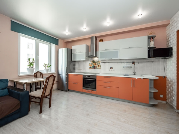 
  Сдается 3-комн. квартира, 82 м², Татьяны Снежиной ул, д. 45/2
. Фото 3.