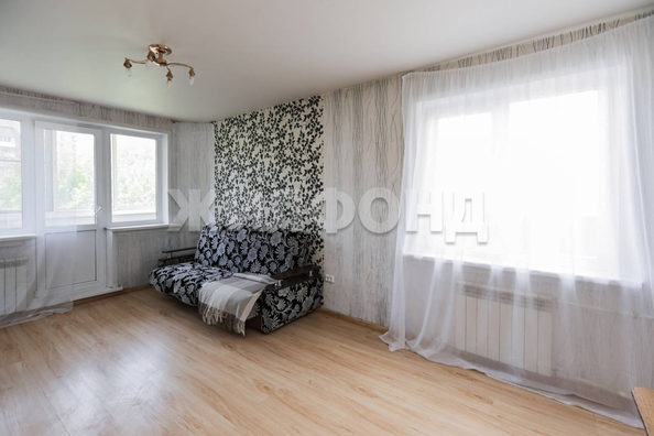 
  Продается 1-комн. квартира, 30.5 м², Петухова ул, д. 26
. Фото 9.