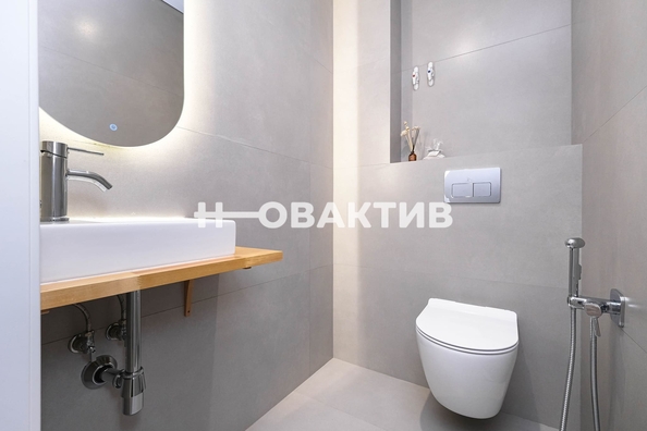 
  Сдается 3-комн. квартира, 93.4 м², Владимира Заровного ул, д. 24
. Фото 13.
