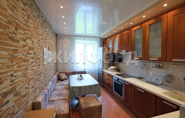 
  Продается 3-комн. квартира, 76.8 м², Куприна ул, д. 8/1
. Фото 9.