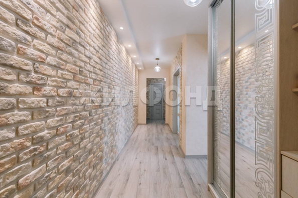 
  Продается 3-комн. квартира, 78.6 м², Тюленина ул, д. 28/1
. Фото 10.