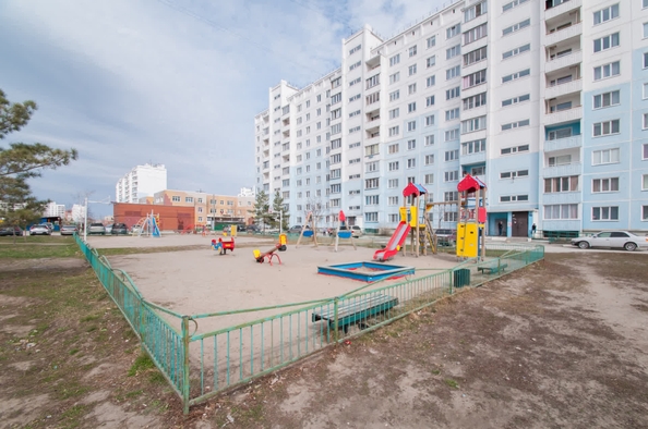 
  Продается 1-комн. квартира, 37.2 м², Титова ул, д. 238
. Фото 18.