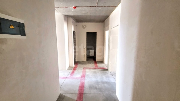 
  Продается 3-комн. квартира, 61.8 м², Коминтерна ул, д. 1с
. Фото 8.