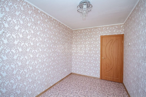 
  Продается 3-комн. квартира, 60 м², Бориса Богаткова ул, д. 194/3
. Фото 7.