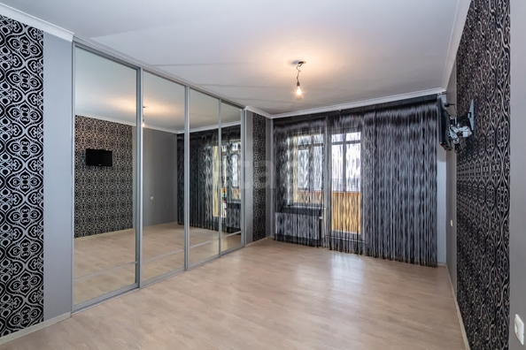 
  Продается 3-комн. квартира, 90.4 м², Кирова ул, д. 25
. Фото 16.