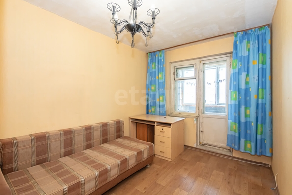 
  Продается 3-комн. квартира, 62.8 м², Демакова ул, д. 13
. Фото 6.