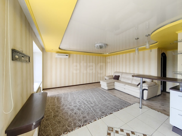 
  Продается 1-комн. квартира, 57.4 м², Кубовая ул, д. 107/2
. Фото 4.