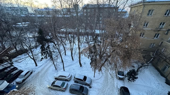 
  Продается 2-комн. квартира, 59 м², Красный пр-кт, д. 33
. Фото 2.