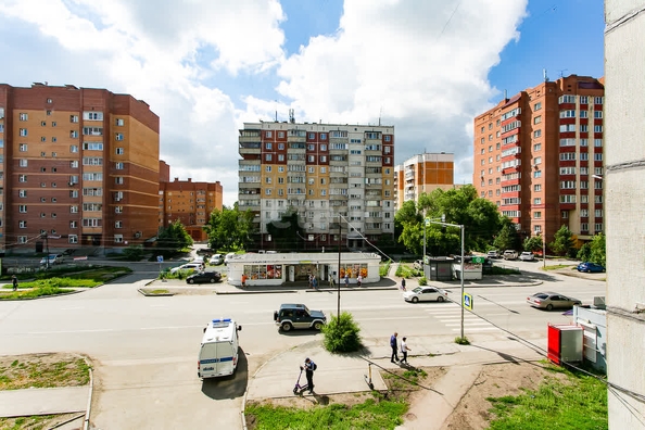 
  Продается 3-комн. квартира, 68 м², Пархоменко ул, д. 90
. Фото 22.