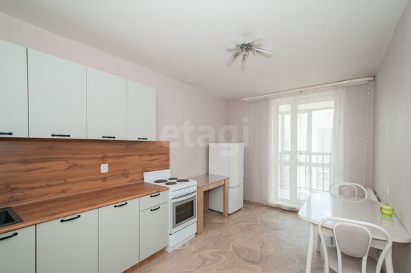 
  Сдается 1-комн. квартира, 38 м², Большевистская ул, д. 118
. Фото 4.